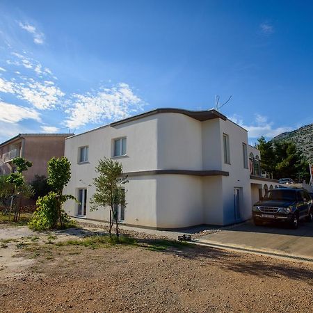 Rujno Apartments Starigrad Paklenica Eksteriør billede