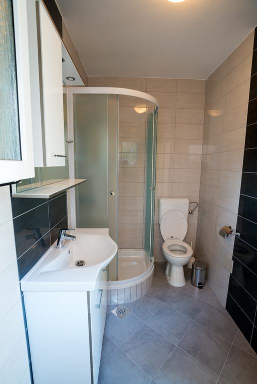 Rujno Apartments Starigrad Paklenica Værelse billede